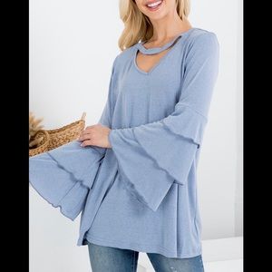 🆕💙 Baby blue top/V-neck/choker detail neckline/layered ruffle bell sleeve